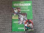 P. Fairclough - Deltas voetbalboek, Ophalen of Verzenden, Zo goed als nieuw, P. Fairclough