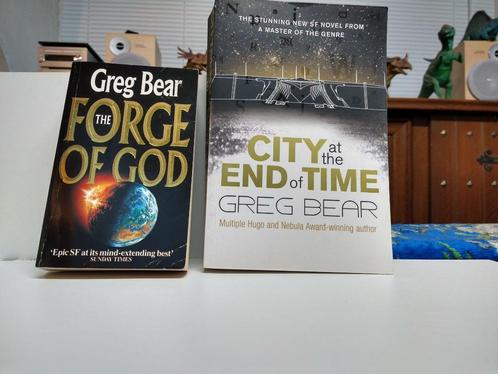 Greg Bear - Forge of God / City at the End of Time (2 engl), Boeken, Science fiction, Gelezen, Verzenden