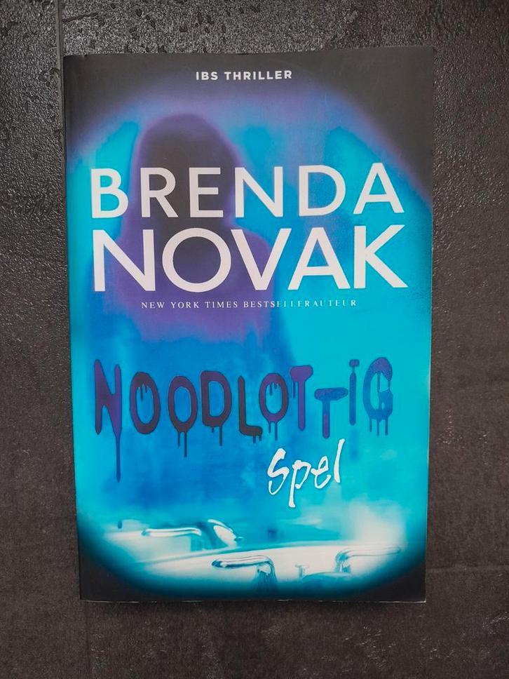 Noodlottig Spel - Brenda Novak Thriller, Boeken, Thrillers, Zo goed als nieuw, Ophalen of Verzenden