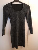 Only glitterjurk stretch - Maat XS, Kleding | Dames, Jurken, Only, Zwart, Ophalen of Verzenden, Zo goed als nieuw