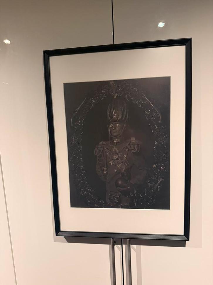 Erwin Olaf - Blacks - Olivier - 1990, Antiek en Kunst, Kunst | Tekeningen en Foto's, Ophalen of Verzenden