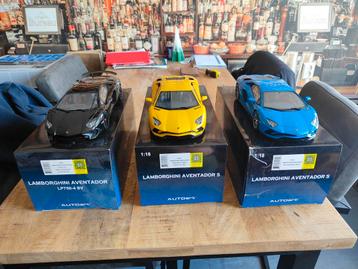 Lamborghini Aventador Autoart 1:18 beschikbaar voor biedingen