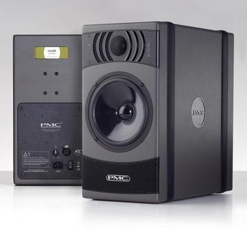 PMC Result6 actieve studio monitors beschikbaar voor biedingen