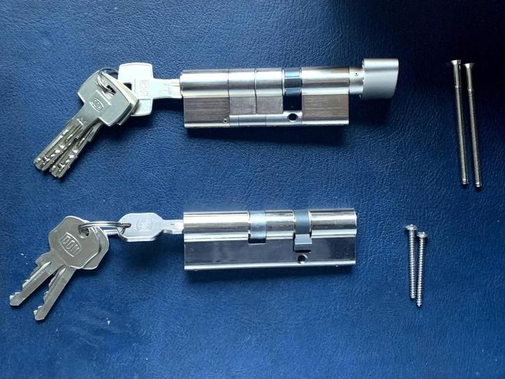 Twee DOM cilinders, sloten met certificaten, Doe-het-zelf en Verbouw, Hang- en Sluitwerk, Nieuw, Slot, Rvs, Ophalen of Verzenden