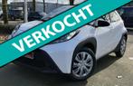 Toyota Aygo X 1.0 VVT-i MT Play Camera Carplay Cruise, Stof, Gebruikt, Zwart, Wit