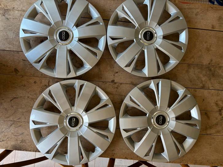 Fiat 500 Wieldoppen 14 inch nieuw in doos, Auto diversen, Wieldoppen, Zo goed als nieuw, Ophalen of Verzenden
