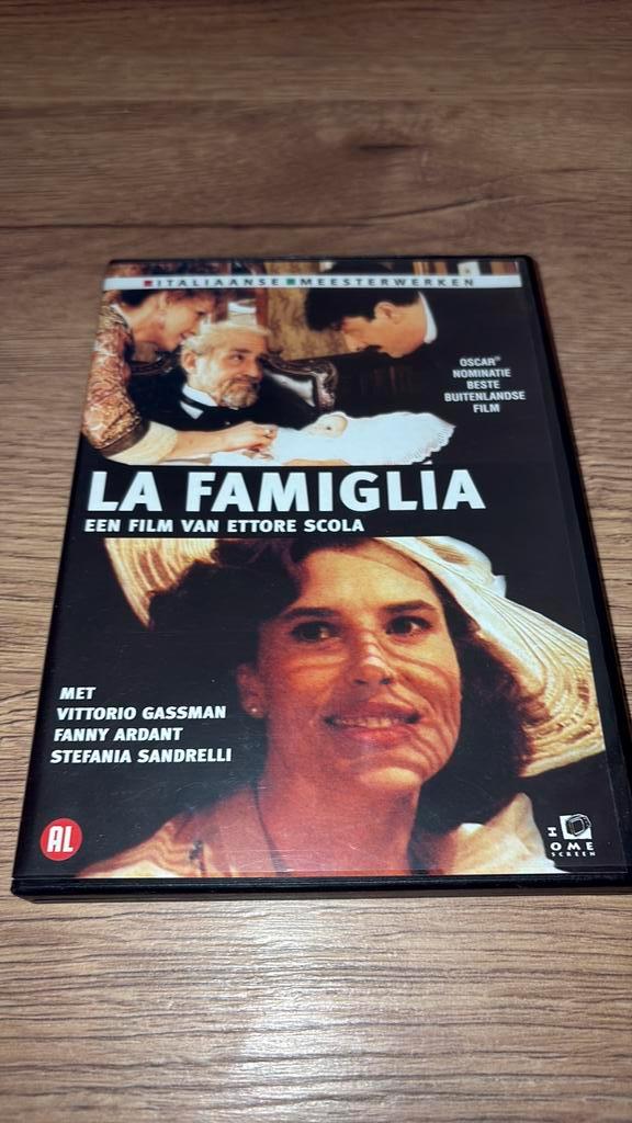 La Famiglia van Ettote Scola met Vittorio Gassman., Cd's en Dvd's, Dvd's | Filmhuis, Zo goed als nieuw, Overige gebieden, Vanaf 16 jaar