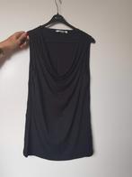 Zwarte top met waterval hals, Maat 38/40 (M), Zwart, Ophalen of Verzenden, Zo goed als nieuw