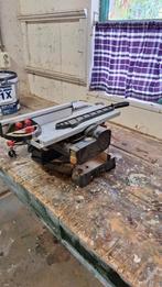 Te koop zaag machine, Ophalen, Minder dan 700 watt