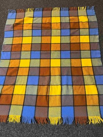 Vintage wollen deken plaid woondeken beschikbaar voor biedingen