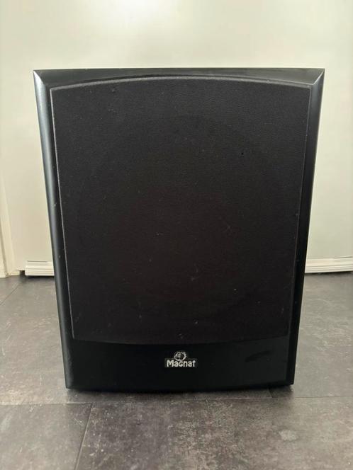 Magnat Vector Needle 25A Actieve Subwoofer 115Watts, Audio, Tv en Foto, Luidsprekers, Zo goed als nieuw, Subwoofer, 60 tot 120 watt