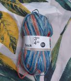 2 bollen sokkenwol gemêleerd, meerdere kleuren, Ophalen of Verzenden, Nieuw, Breien of Haken, Wol of Garen
