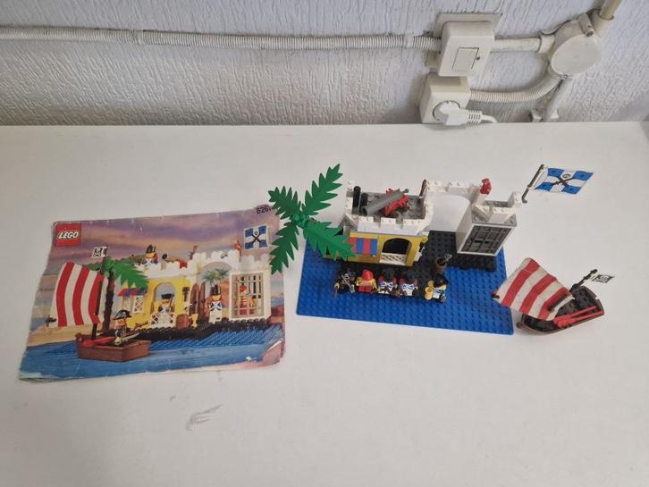 Lego Pirates 6267 Lagoon Lock-Up, Kinderen en Baby's, Speelgoed | Duplo en Lego, Gebruikt, Lego, Ophalen of Verzenden