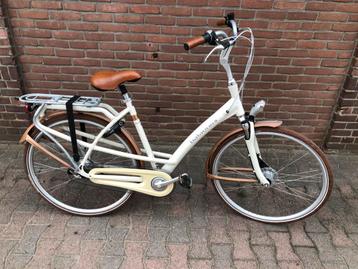 Te koop stevige Batavus Mambo damesfiets 53cm 7v leuke fiets beschikbaar voor biedingen