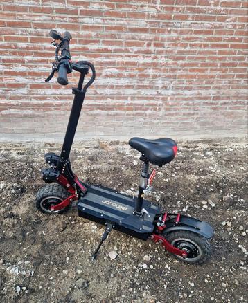 Supersnelle Hi-end dual aangedreven jonabike e step (5600w). beschikbaar voor biedingen