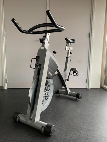 Professionele spinningfiets Bcube beschikbaar voor biedingen