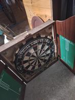 Dartbord met kast, Ophalen, Gebruikt, Dartbord met pijlen