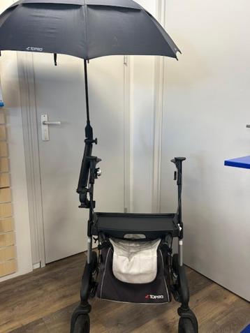 Rollator Tropo 2G met paraplu beschikbaar voor biedingen