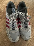 Adidas schoenen, Ophalen, Overige kleuren, Sneakers of Gympen, Zo goed als nieuw