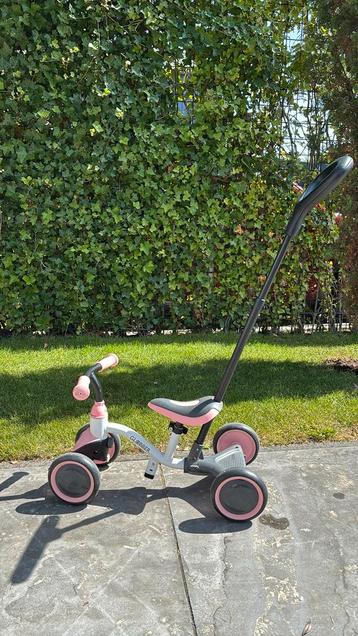 Globber vierwieler roze beschikbaar voor biedingen