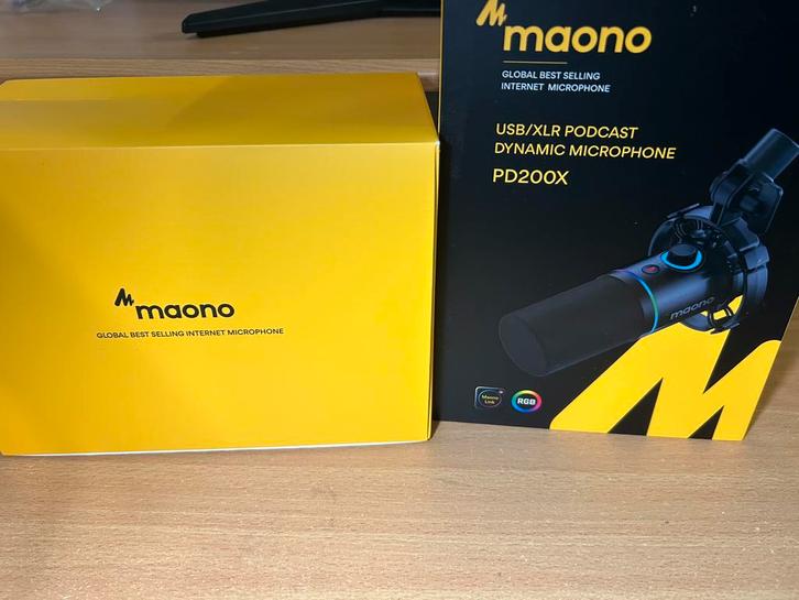 Maono PD200 USB XLR microfoon, Muziek en Instrumenten, Microfoons, Zo goed als nieuw, Studiomicrofoon, Ophalen