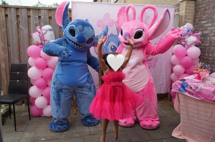 STITCH mascotte te boek ‼️, Hobby en Vrije tijd, Feestartikelen | Verhuur, Zo goed als nieuw, Ophalen
