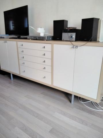TV/ dressoir meubel in goede staat beschikbaar voor biedingen
