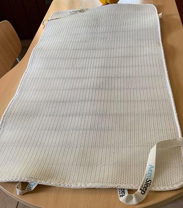 Aerosleep topper + 2 hoeslakens beschikbaar voor biedingen
