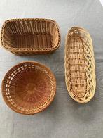 3 Rieten manden verschillende maten en vormen, Huis en Inrichting, Woonaccessoires | Schalen en Manden, Ophalen of Verzenden, Zo goed als nieuw