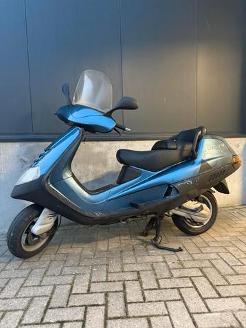 Hexagon 125cc beschikbaar voor biedingen