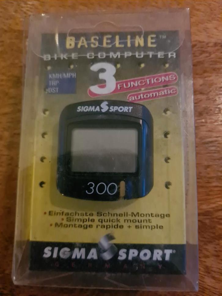 Sigma Sport Baseline 300 Fietscomputer - Nieuw in verpakking, Fietsen en Brommers, Fietsaccessoires | Fietscomputers, Nieuw, Ophalen of Verzenden