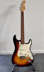Fender Player Stratocaster Pau Ferro fingerboard, Muziek en Instrumenten, Ophalen of Verzenden, Zo goed als nieuw, Solid body