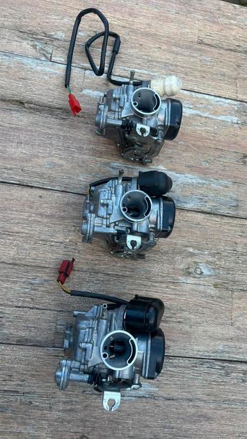 Gereinigde Carburateur NIEUWSTAAT Vespa Piaggio 4t 2v carb beschikbaar voor biedingen