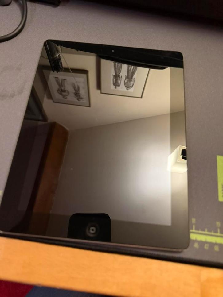 Ipad 3 (WiFi) 16GB, Computers en Software, Apple iPads, Gebruikt, Apple iPad, 10 inch, 16 GB, Zwart, Ophalen of Verzenden