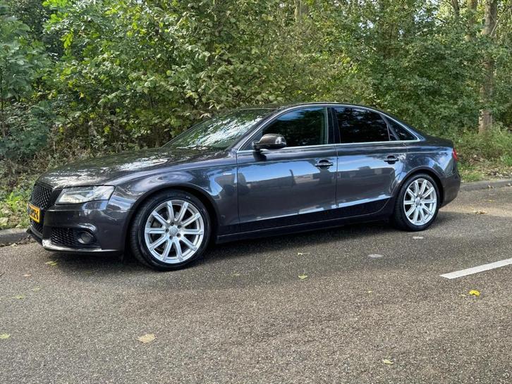Audi A4 1.8 Tfsi 88KW 2011 Grijs S-LINE, Auto's, Audi, Particulier, A4, ABS, Airbags, Airconditioning, Alarm, Bluetooth, Boordcomputer