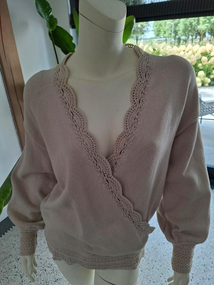 Purdey Overslagtrui XXL 44 Zandkleur overslag trui kant, Kleding | Dames, Truien en Vesten, Nieuw, Maat 42/44 (L), Beige, Ophalen of Verzenden