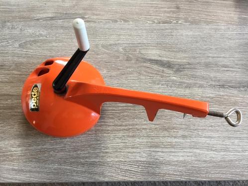 Z.G.A.N PeDe gietijzer bonensnijder snijbonensnijder ORANJE, Antiek en Kunst, Antiek | Keukenbenodigdheden, Ophalen of Verzenden