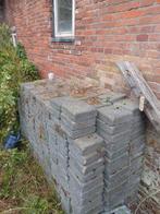 Gratis tegels, rood en grijs, Ophalen, Gebruikt, 10 m² of meer, Beton