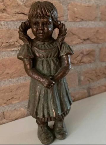 Geert kuner beeldje meisje sculptuur beschikbaar voor biedingen