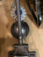 DYSON DC 37  in goede staat  !, Witgoed en Apparatuur, Stofzuigers, Gebruikt, Ophalen