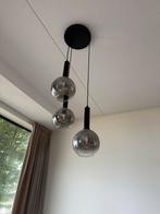 Moderne hanglamp met 3 glazen bollen, Ophalen, Zo goed als nieuw, Glas, 75 cm of meer