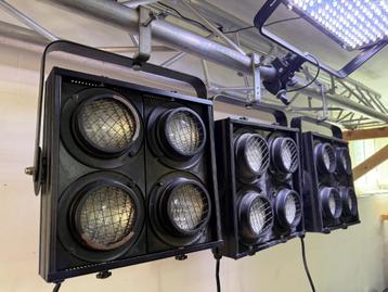 3x HQ Power DMX Stage blinder actief  beschikbaar voor biedingen