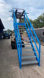 Stalen trap, Doe-het-zelf en Verbouw, Ladders en Trappen, Ophalen of Verzenden, Zo goed als nieuw, 2 tot 4 meter