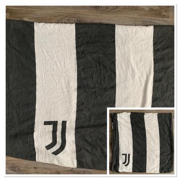 Juventus (DekBedOverTrek & KussenSloop) beschikbaar voor biedingen