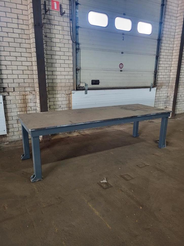 Stalen werktafel / lastafel / werkbank, Doe-het-zelf en Verbouw, Werkbanken, Gebruikt, 170 cm of meer, Ophalen