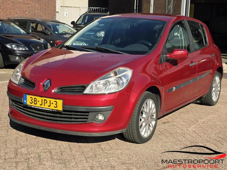 Renault Clio 1.2 TCe Dynamique, Auto's, Renault, Bedrijf, Te koop, Clio, ABS, Airbags, Airconditioning, Alarm, Bluetooth, Centrale vergrendeling