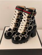Gucci Sylvie Tweed Lace up Boots. Limited edition, Kleding | Dames, Ophalen, Zwart, Gucci, Zo goed als nieuw