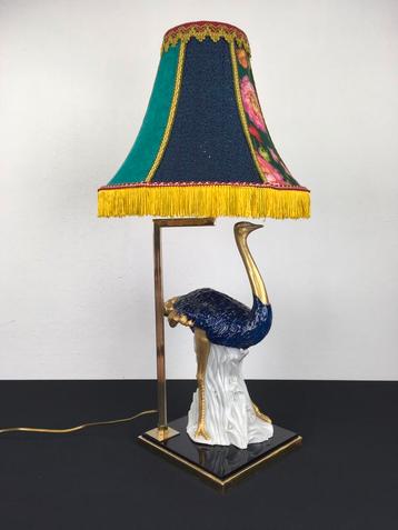 Vintage 1970s Tafellamp met Struisvogel in Porselein beschikbaar voor biedingen