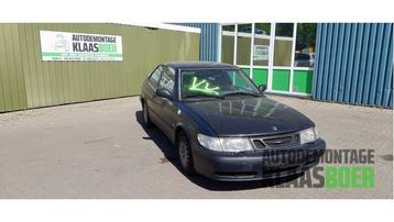 Portier 2Deurs rechts van een Saab 9-3 beschikbaar voor biedingen