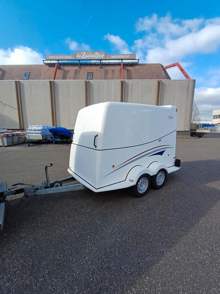 Rebel gesloten aanhanger, Auto diversen, Aanhangers en Bagagewagens, Zo goed als nieuw, Ophalen